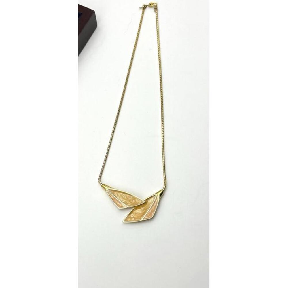 Vintage Monet Necklace Gold Tone Leaf